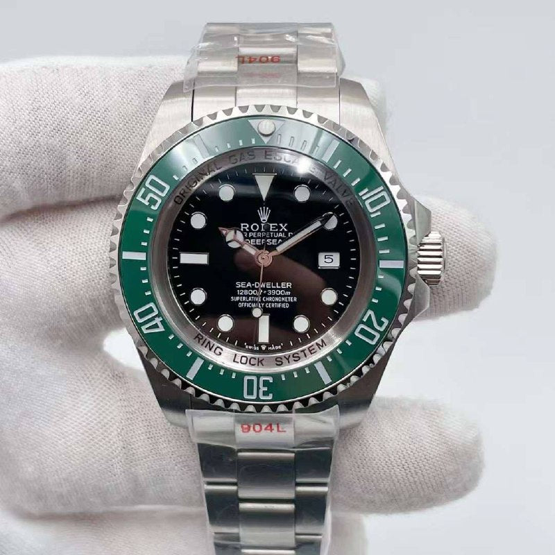 U1 Sea-Dweller Green