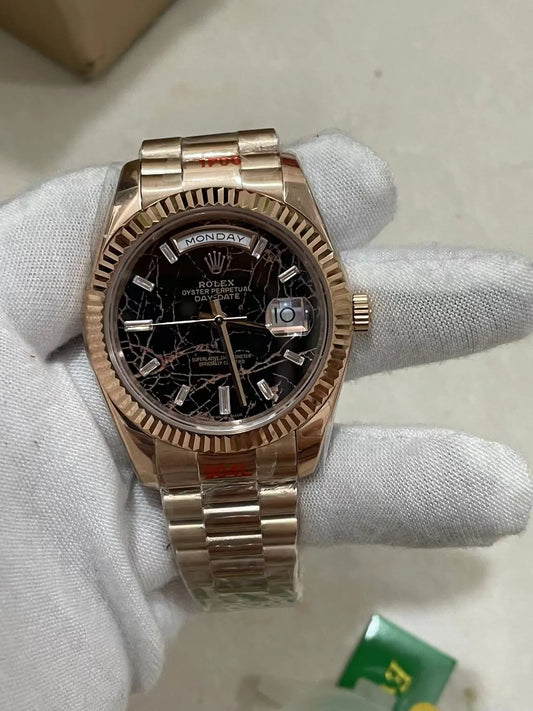 U1 Day-Date Black Marble Fluted/President